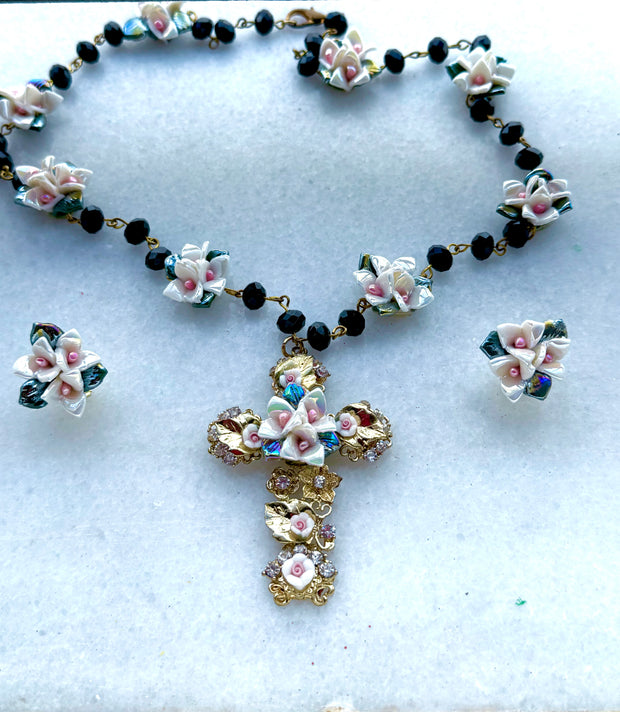 Set de Colgante y pendientes yelena