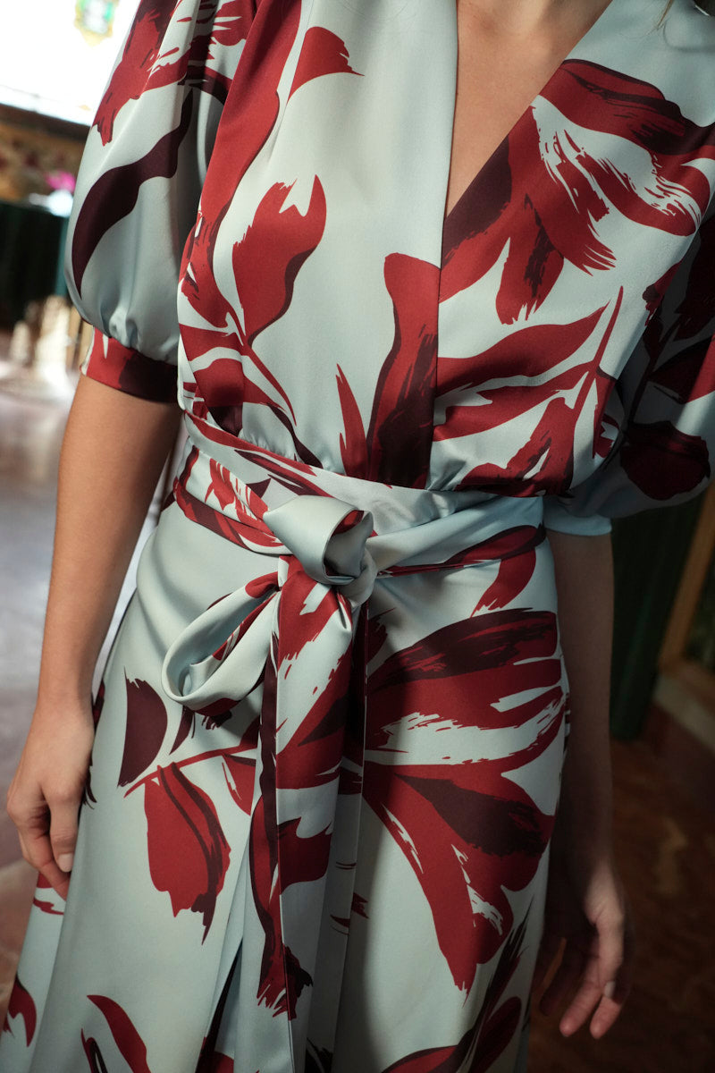 Vestido Lira raso estampado celeste burd