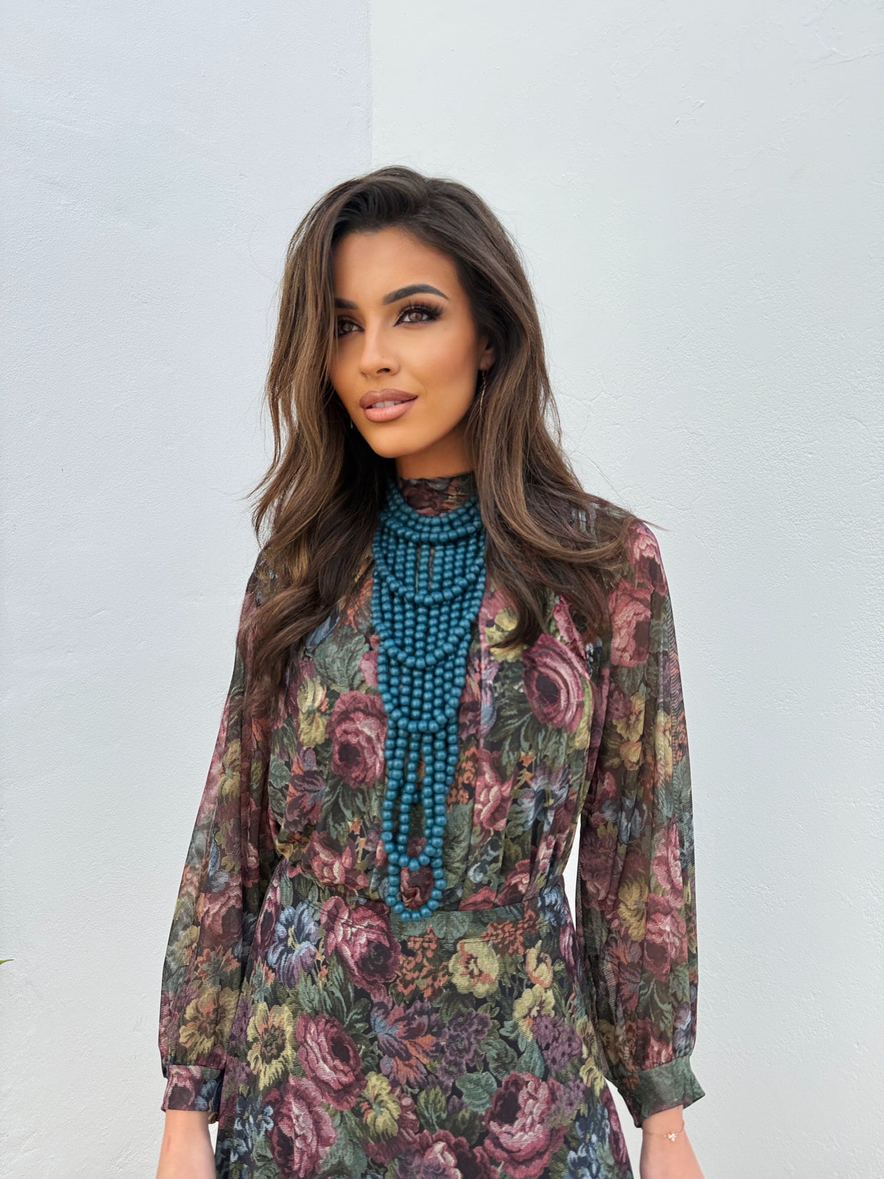 Collar Vega petróleo