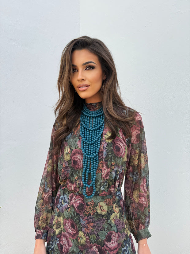 Collar Vega petróleo