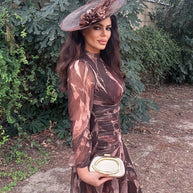 Pamela Bruna marrón