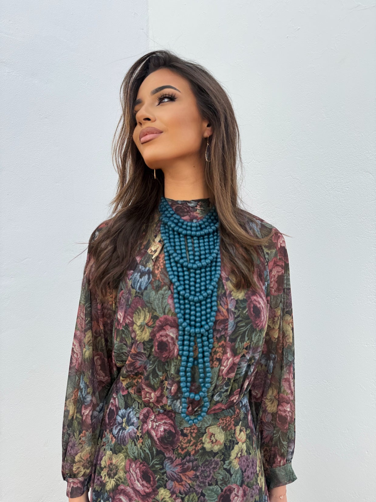 Collar Vega petróleo