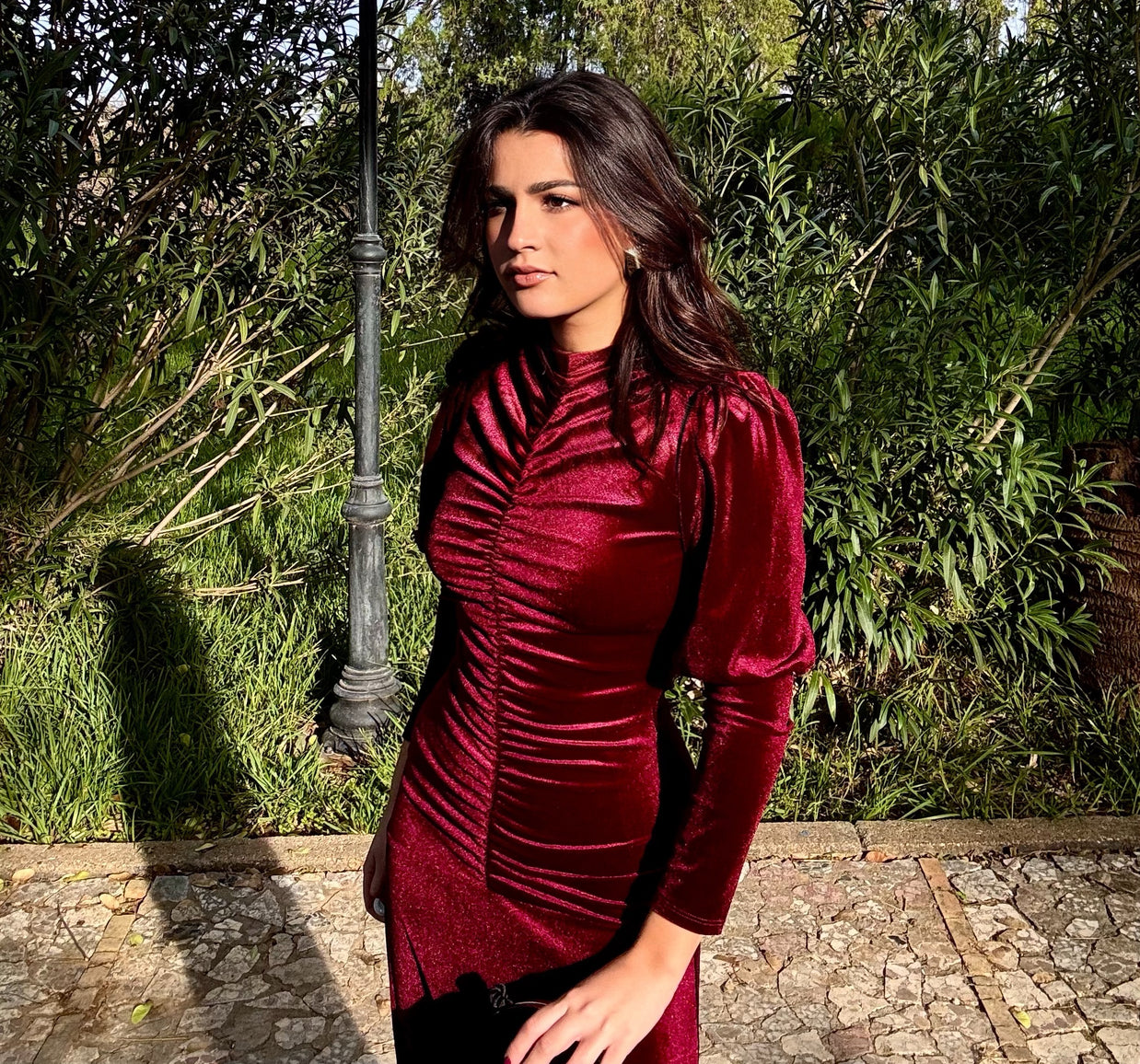 Vestido Sicilia Burdeos Terciopelo