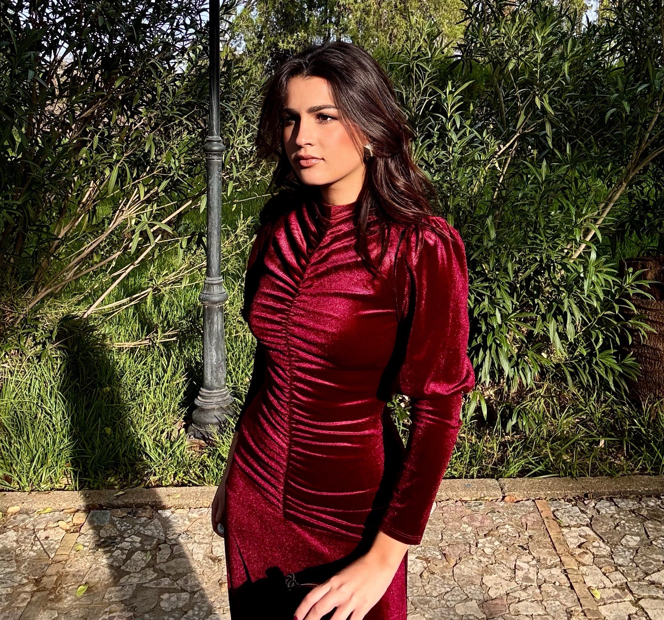 Vestido Sicilia Burdeos Terciopelo