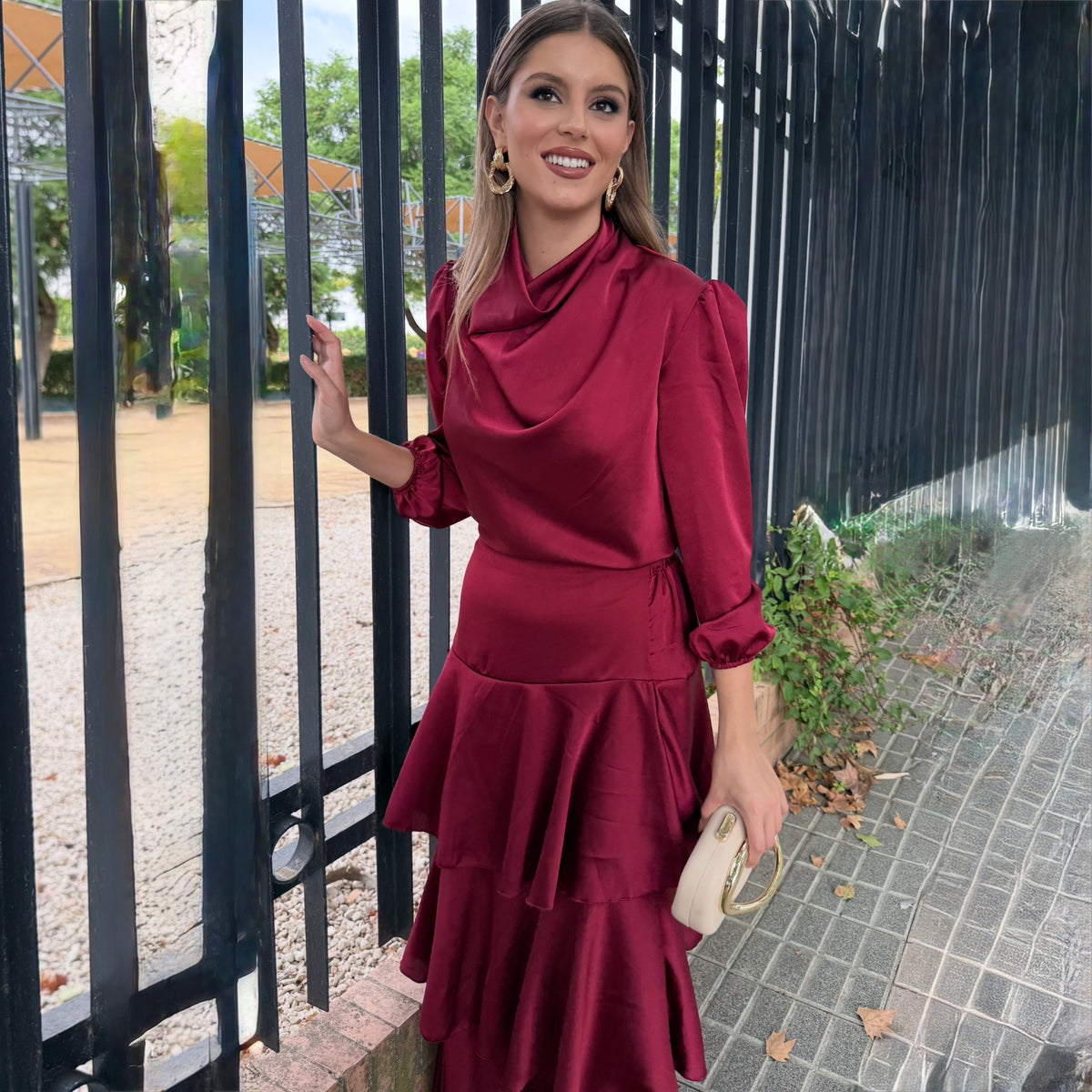 Conjunto Emily Burdeos