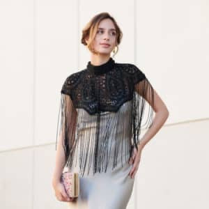 Capa de fiesta de pedrería Nina negro