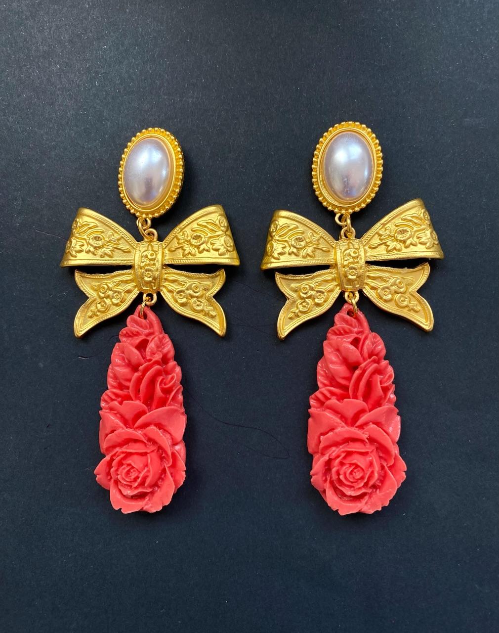Pendientes Luciana lazo coral