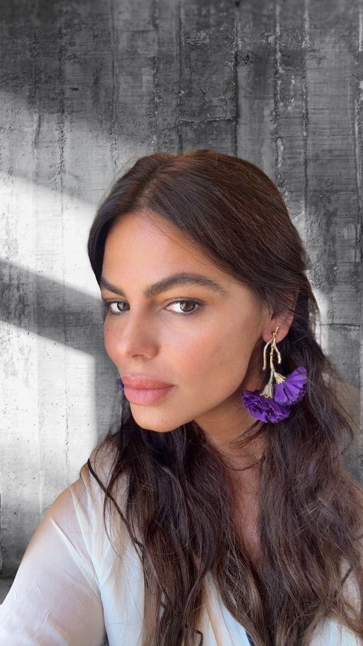 Pendientes claveles morados